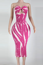 Load image into Gallery viewer, Pretty In Pink Bodycon Dress
